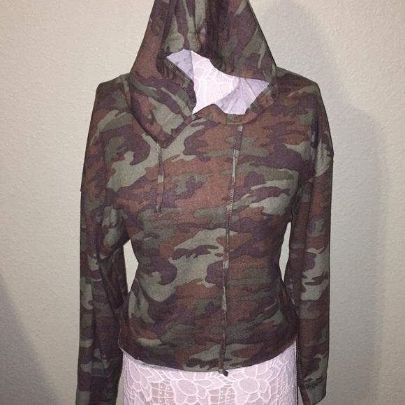 Rue21 Tops - Rue camo military army hoodie top